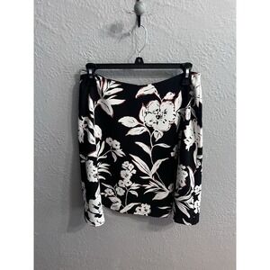 White House Black Market Floral Flare  Midi Skirt 4  Women Lined
